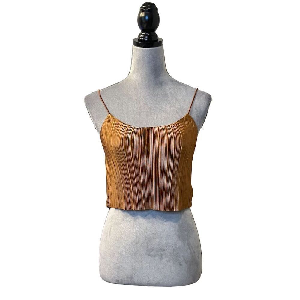 Steve Madden Women's XS Gold Metallic Cropped Tank Top Party Sleeveless Y2K